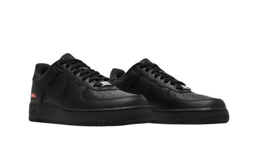 Nike Air Force 1 Low Supreme Black
