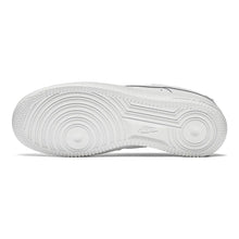 Nike Air Force 1 Triple White - imagem 5