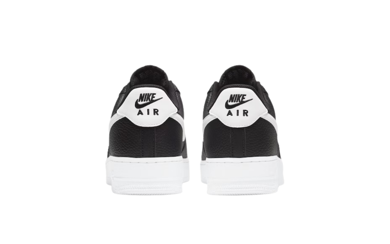 Nike Air Force 1 ’07 Low Black/White - imagem 4