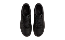 Nike Air Force 1 ’07 Low Black/Gum Sole - imagem 3
