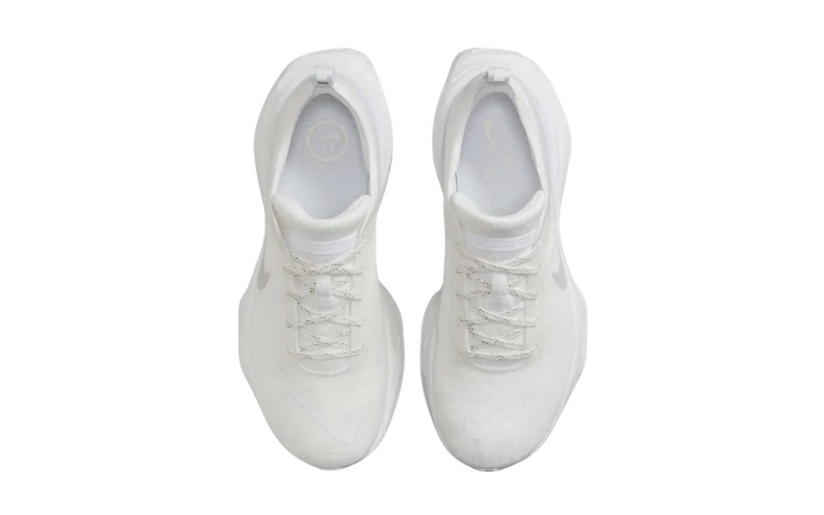 Nike ZoomX Invincible 3 Triple White - imagem 3