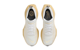 Nike ZoomX Invincible 3 White/Gold - imagem 3