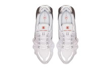 Nike Shox TL White/Metallic Silver - imagem 3