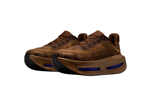 Nike Vomero Premium Flat Stout