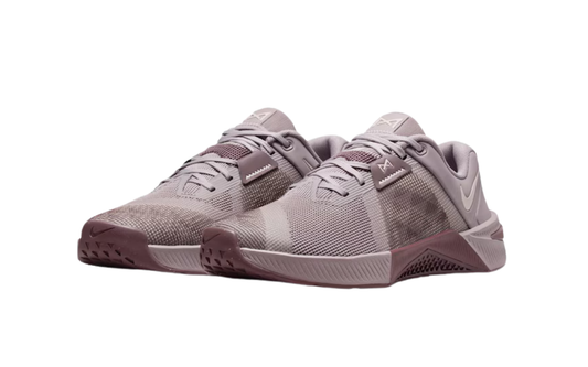 Nike Metcon 10 Silt Red/Particle Pink