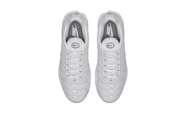 Nike Air Max Plus White - imagem 3