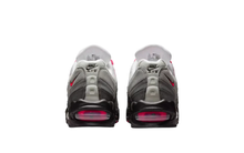 Nike Air Max 95 Medium Ash/Solar Red - imagem 4