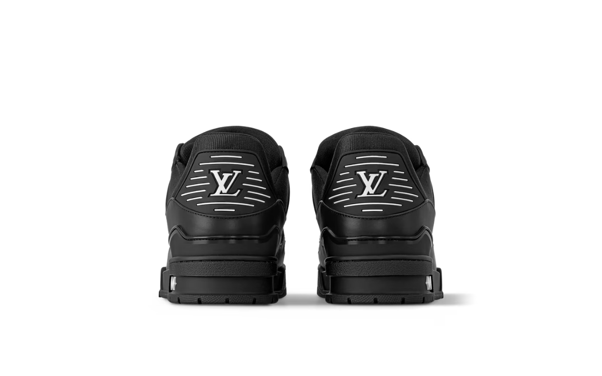 Louis Vuitton Trainer Black Embossed Monogram - imagem 4