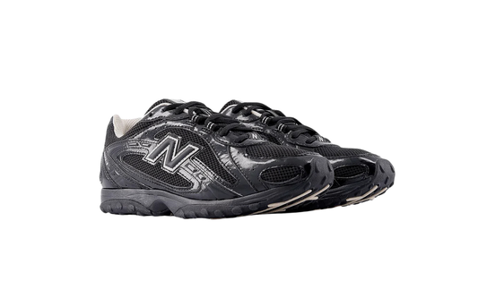 New Balance 204L Black Timberwolf