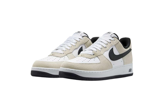 Nike Air Force 1 ’07 LV8 White/Black