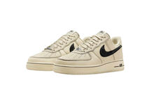 Nike Air Force 1 ’07 LV8 White/Gum - imagem 2