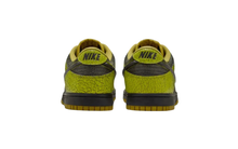 Nike Dunk Low Retro QS Halloween Skull - imagem 4