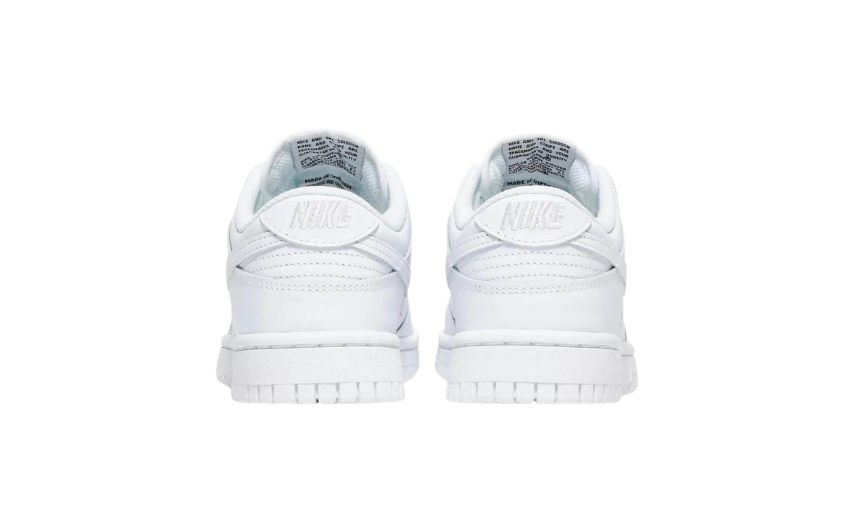 Nike Dunk Low Triple White - imagem 3