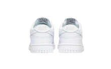 Nike Dunk Low Triple White - imagem 3