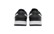 Nike Dunk Low Black Panda 2.0 - imagem 3