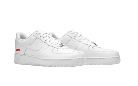 Nike Air Force 1 Low Supreme White