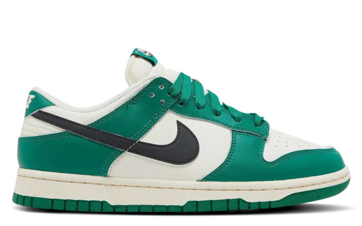 Nike Dunk Low SE Green