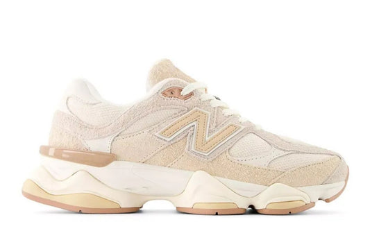 New Balance 9060 Beige/White