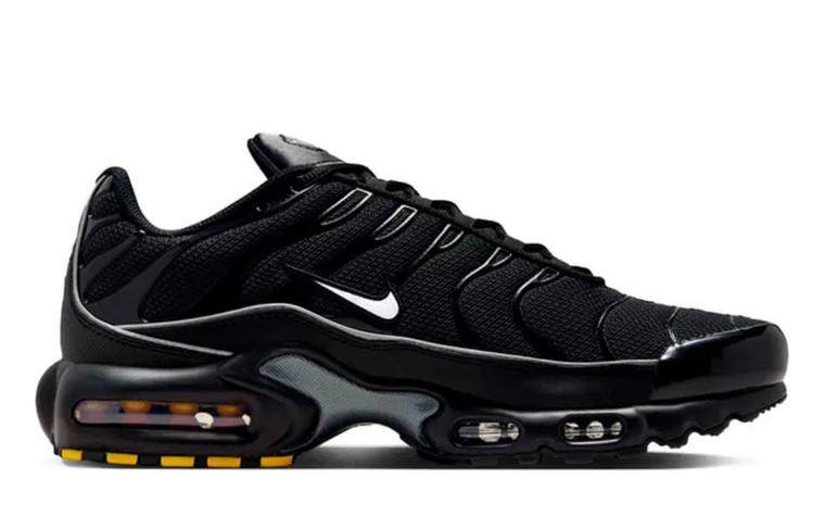 Nike Air Max Plus Triple Black