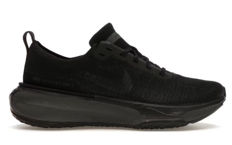 Nike ZoomX Invincible 3 Triple Black