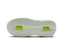 Nike Vomero Premium Barely Volt - imagem 4