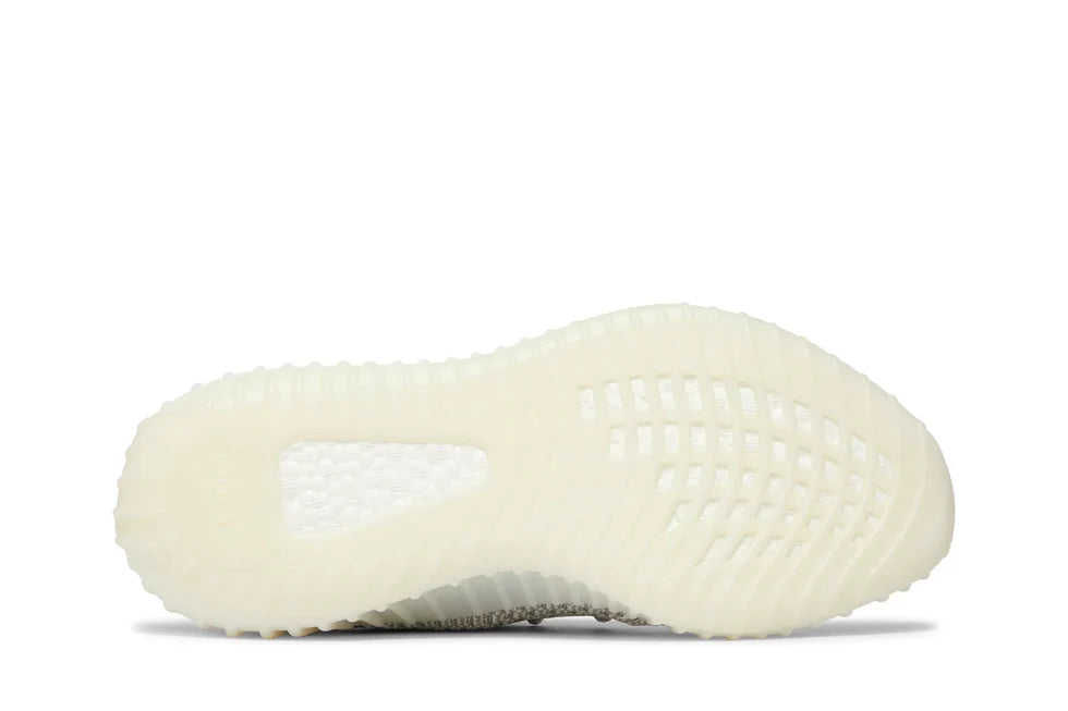 Yeezy Boost 350 v2 Static Non-Reflective - imagem 4